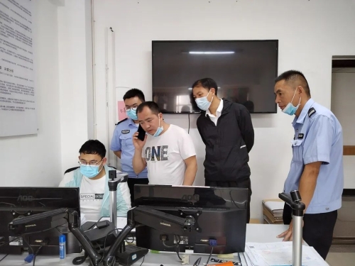 1662096712219021452.jpg 640 (2).jpg