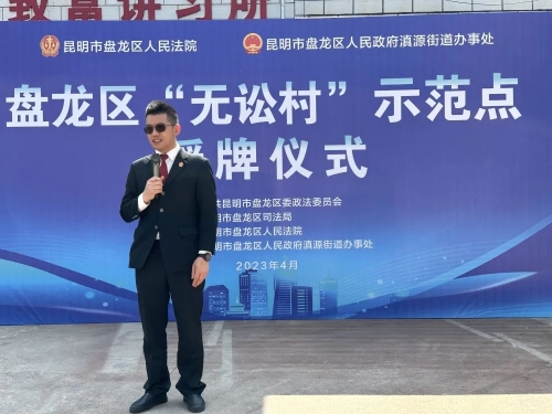 1681461888835000802.jpg 640 (4).jpg