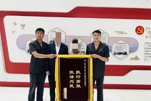 1698030498429003477.jpg 2.jpg