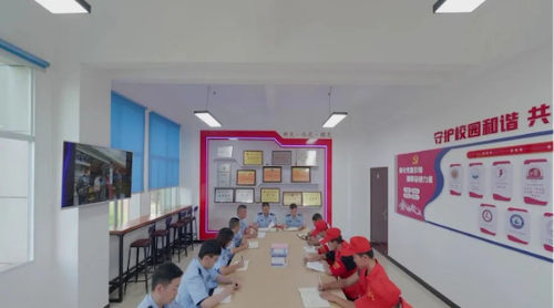 1702867868030029228.png 640-9.png