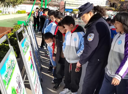 1704869683537024559.png 3.png