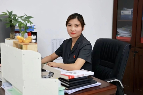 <span style='background-color:;'>17153071362</span>52073721.jpg