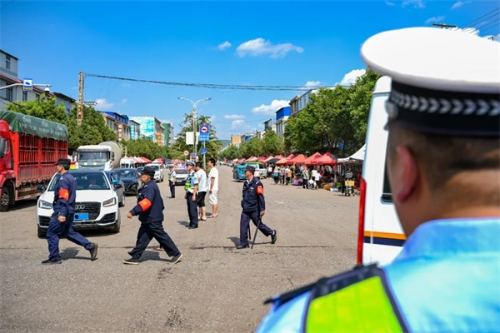 1725353791916026353.jpg 18.jpg