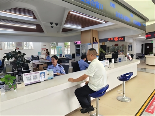 1732527709984048324.jpg 4.jpg