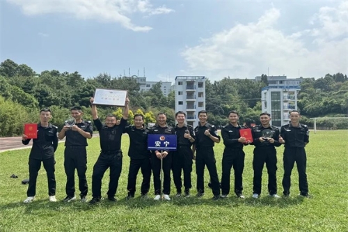 1740621330737030764.jpg 640 (4).jpg