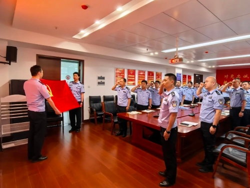 <span style='background-color:;'><span style='background-color:;'>17552403669</span></span>76051599.jpg 640 (29).jpg