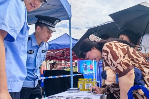 <span style='background-color:;'><span style='background-color:;'>17582453060</span></span>58073425.jpg