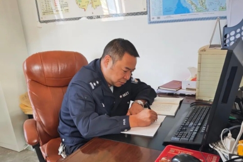 <span style='background-color:;'>17618758019</span>61060931.jpg 640 (5).jpg