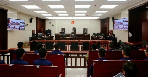 庭审现场.jpg